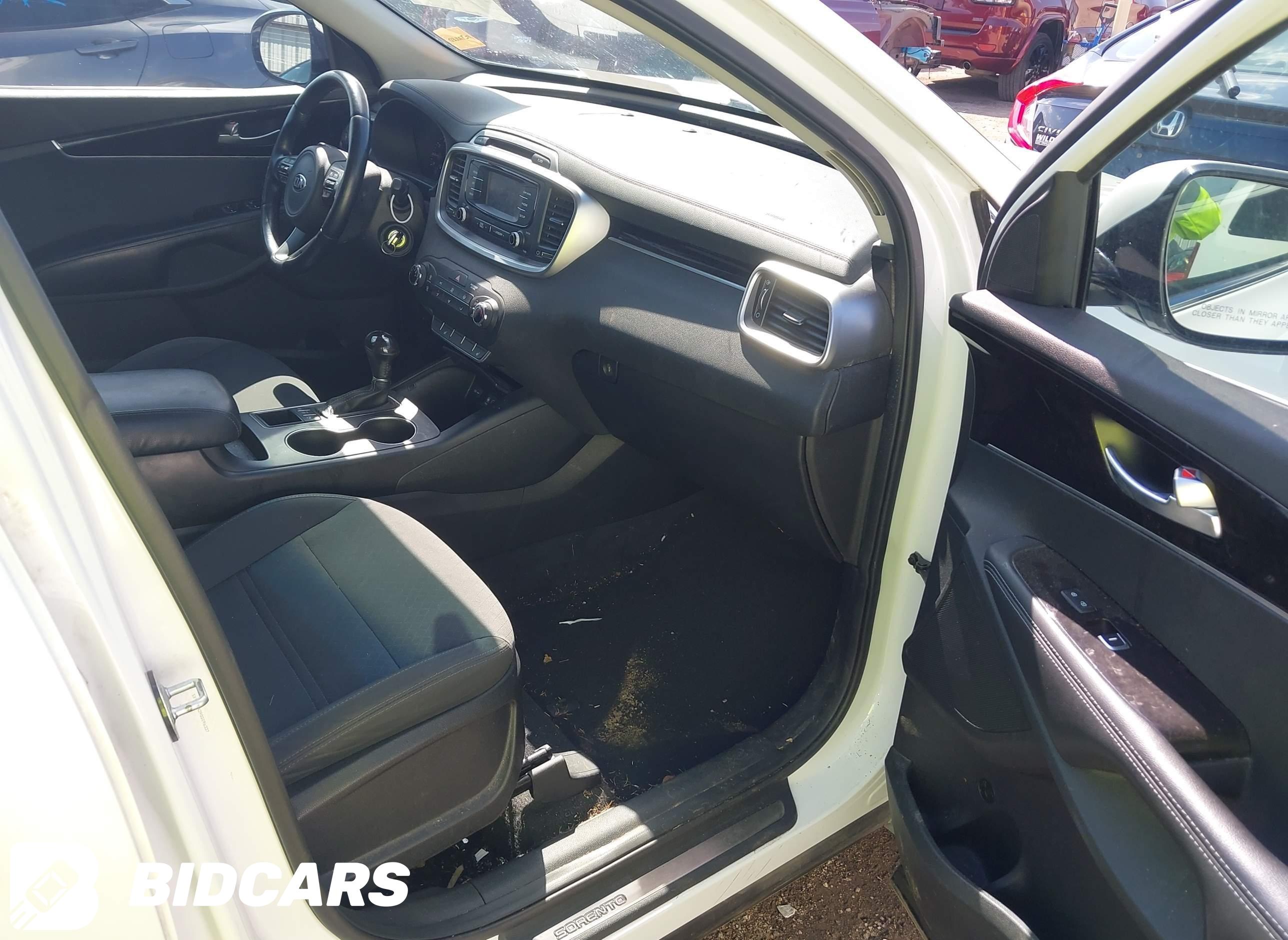 2016 KIA Sorento, 2.4L Lx