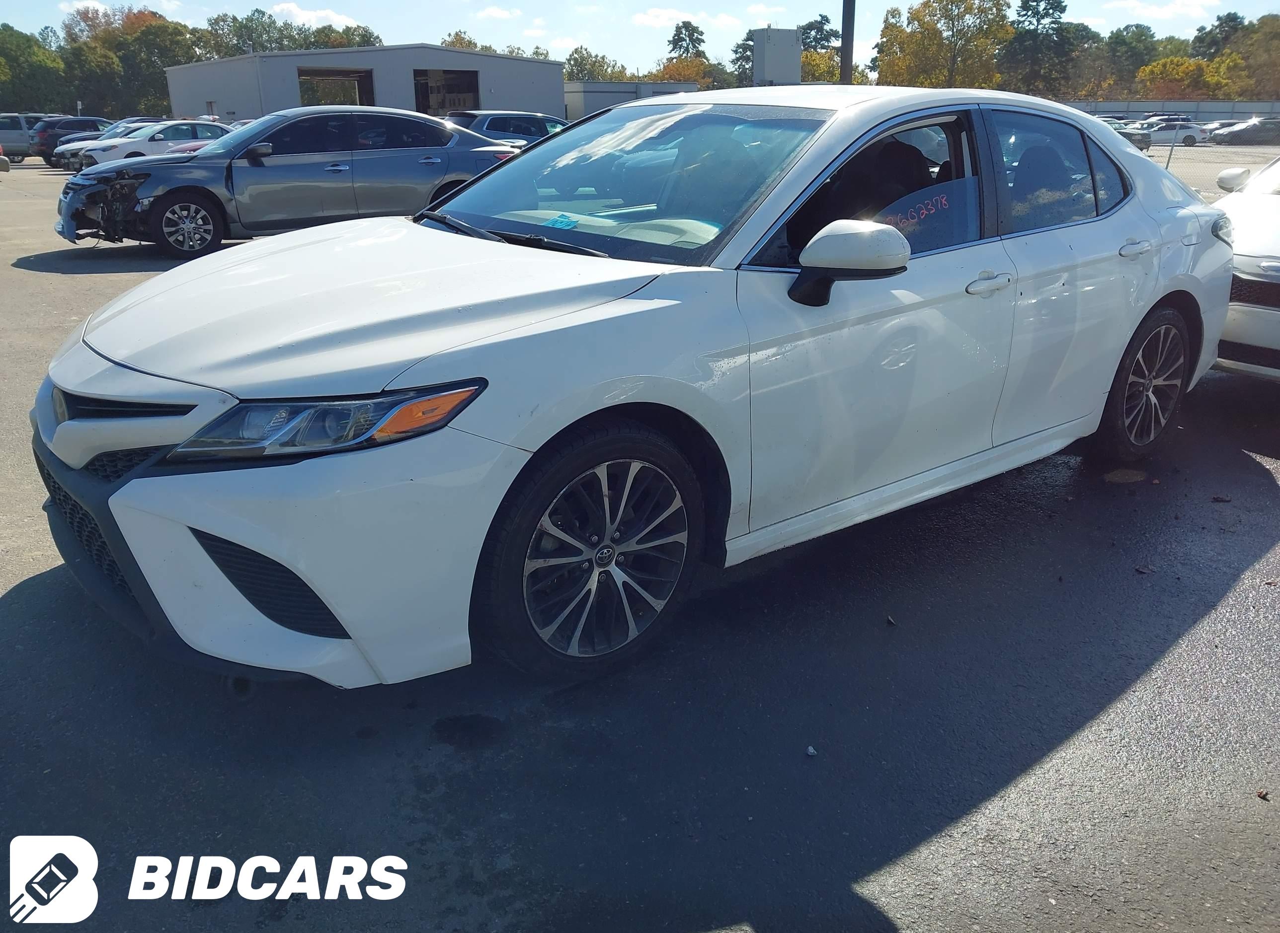 2019 Toyota Camry, SE