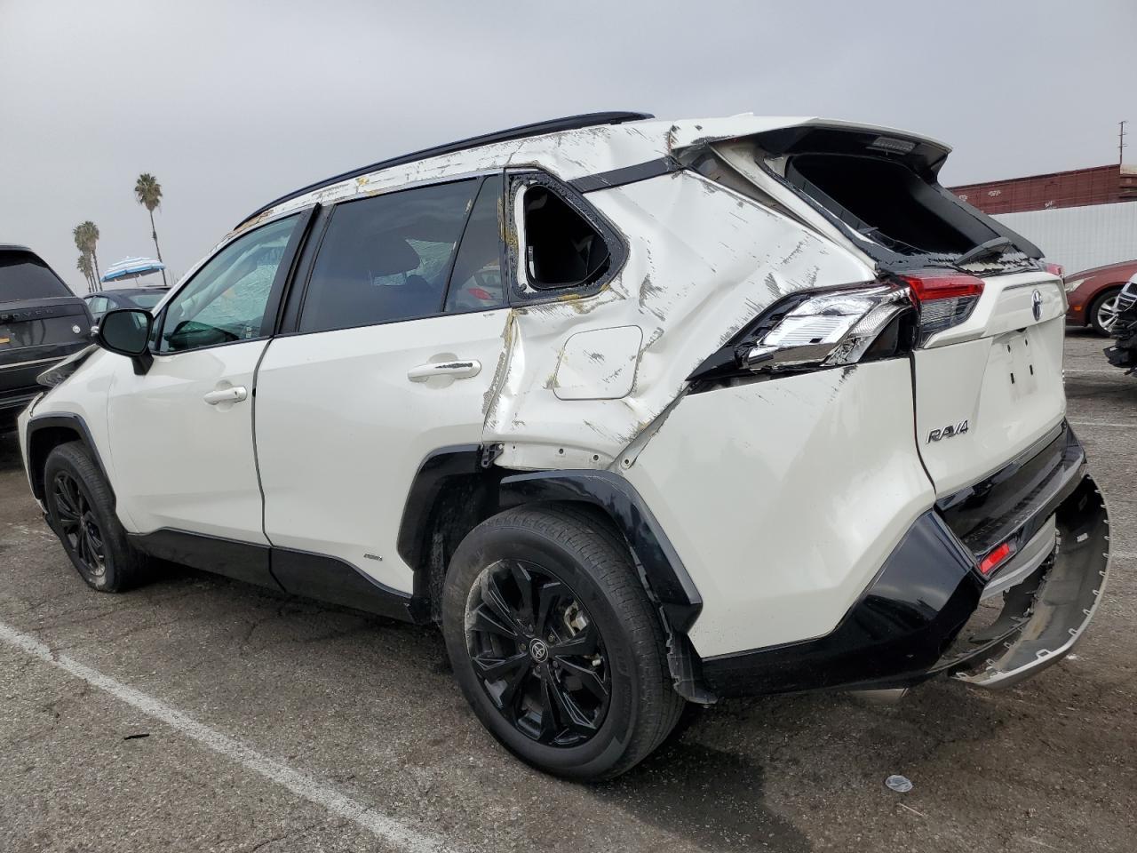 2022 Toyota RAV4, SE
