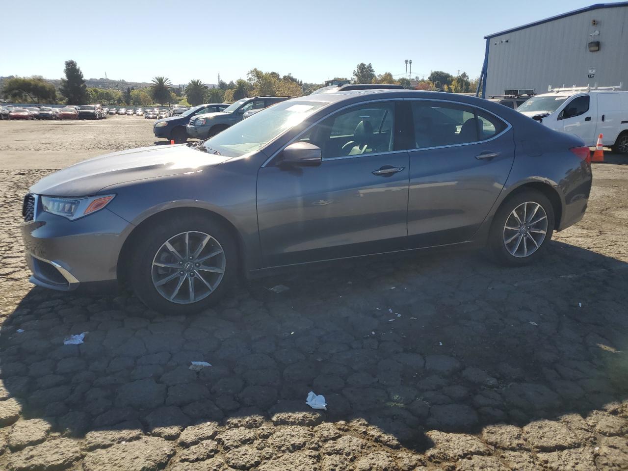 2018 Acura TLX, Tech