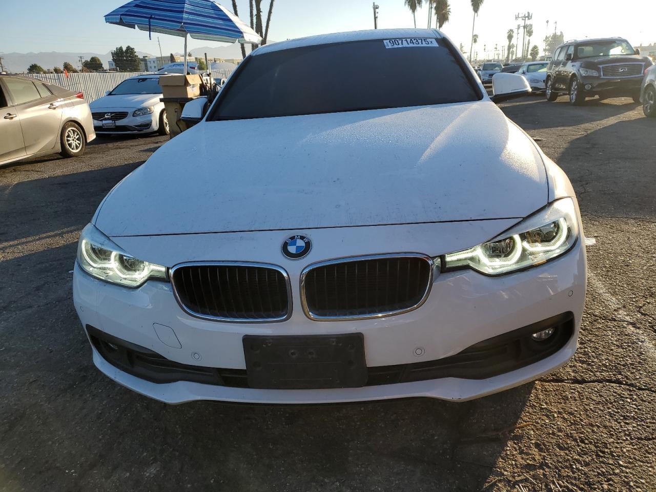 2018 BMW 3 Series, 320 I