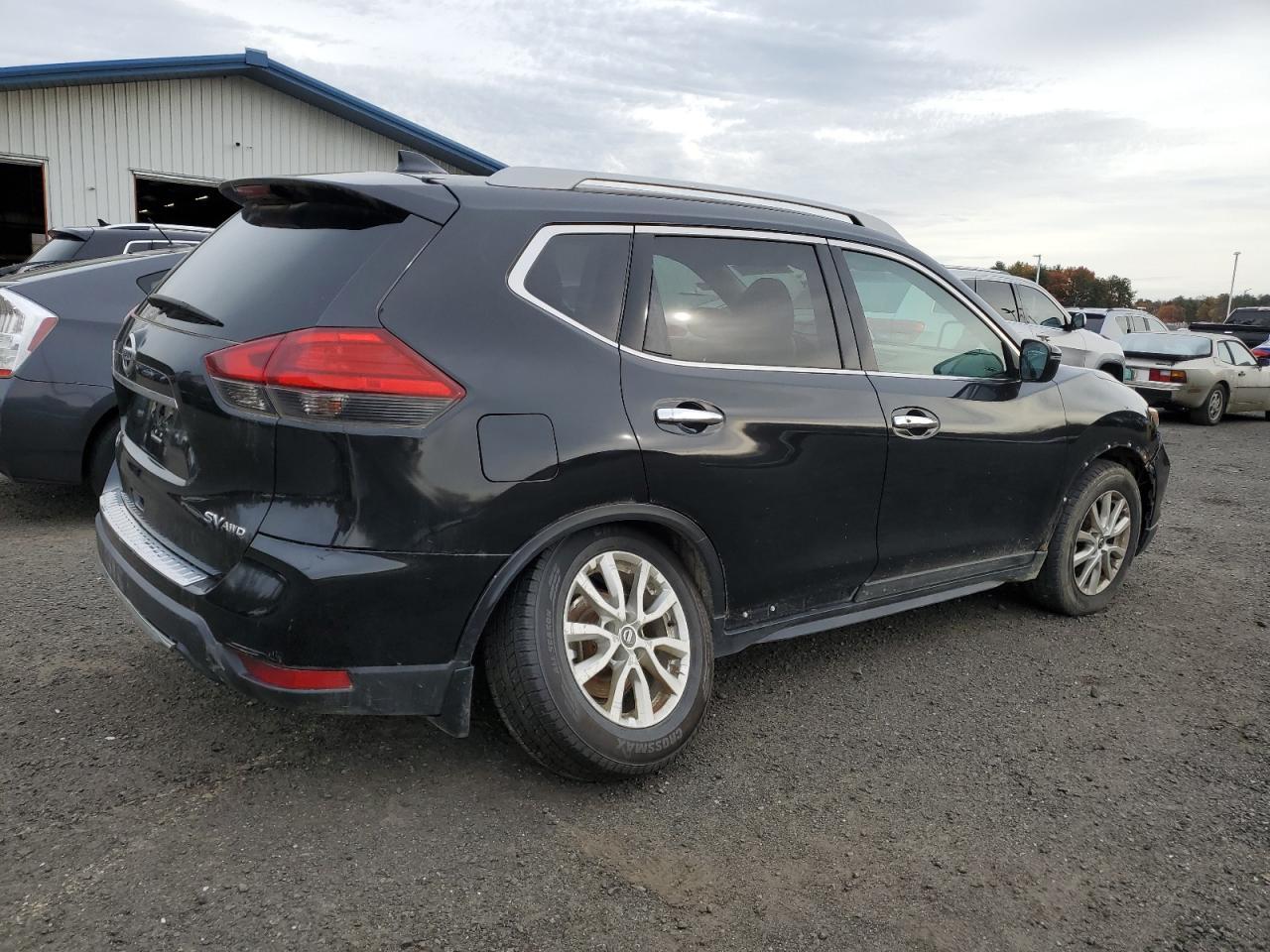 2017 Nissan Rogue, SV