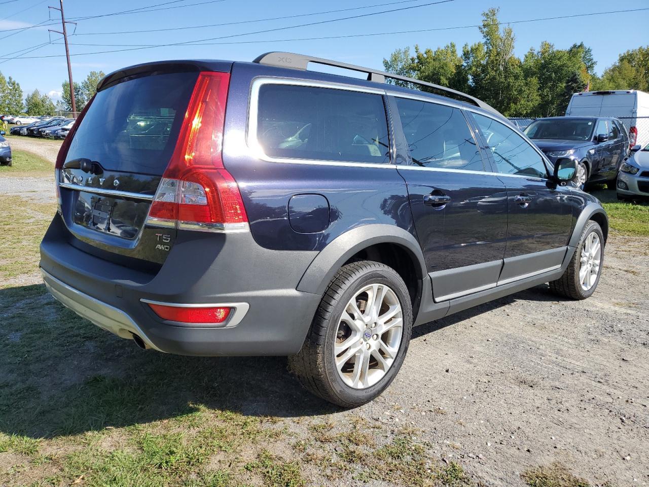 2016 Volv XC70, T5 Platinum