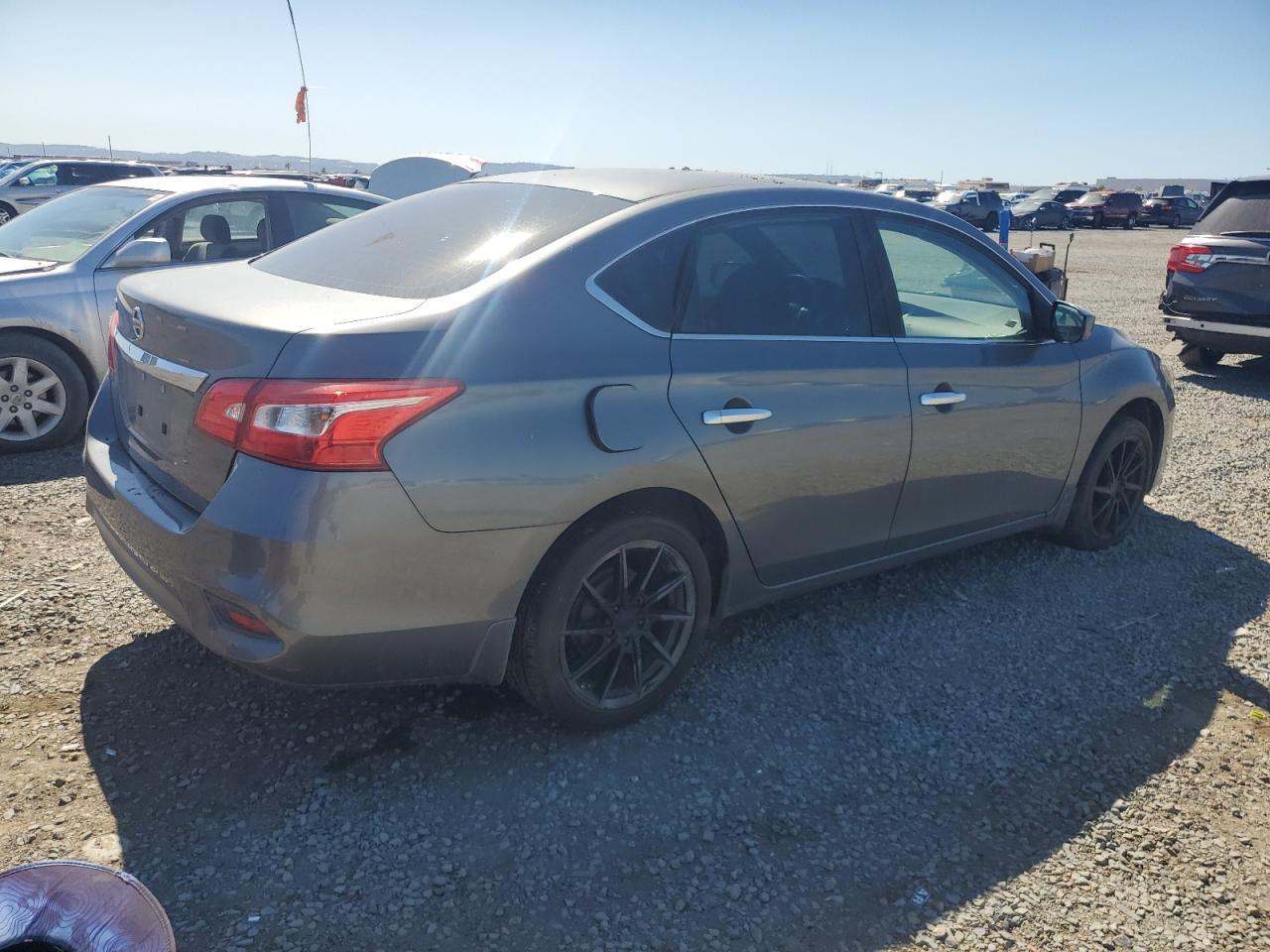 2016 Nissan Sentra, S