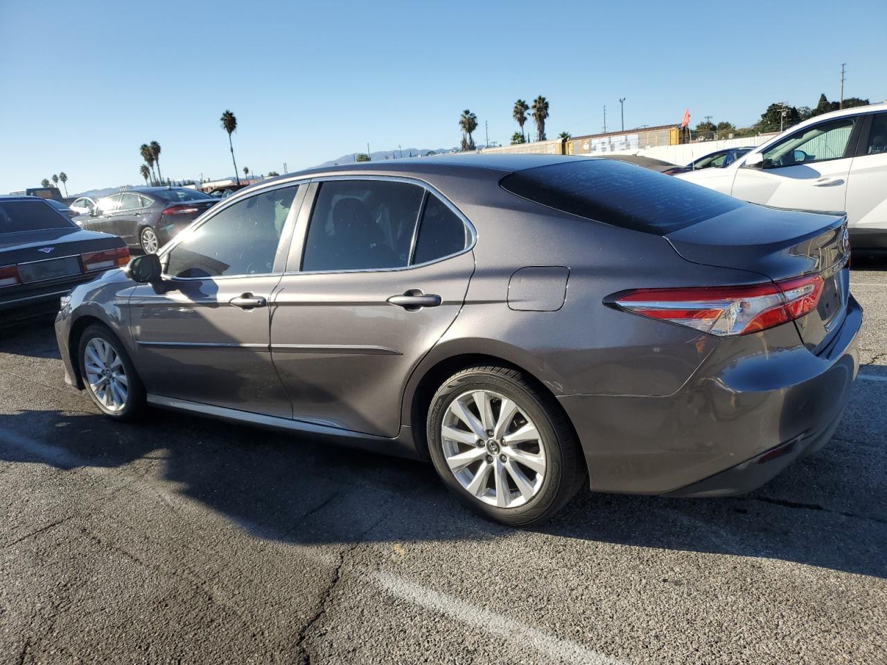 2018 Toyota Camry, L