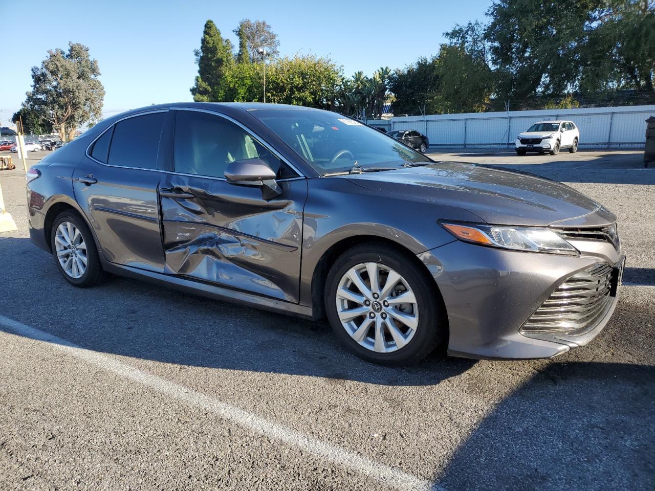 2018 Toyota Camry, L