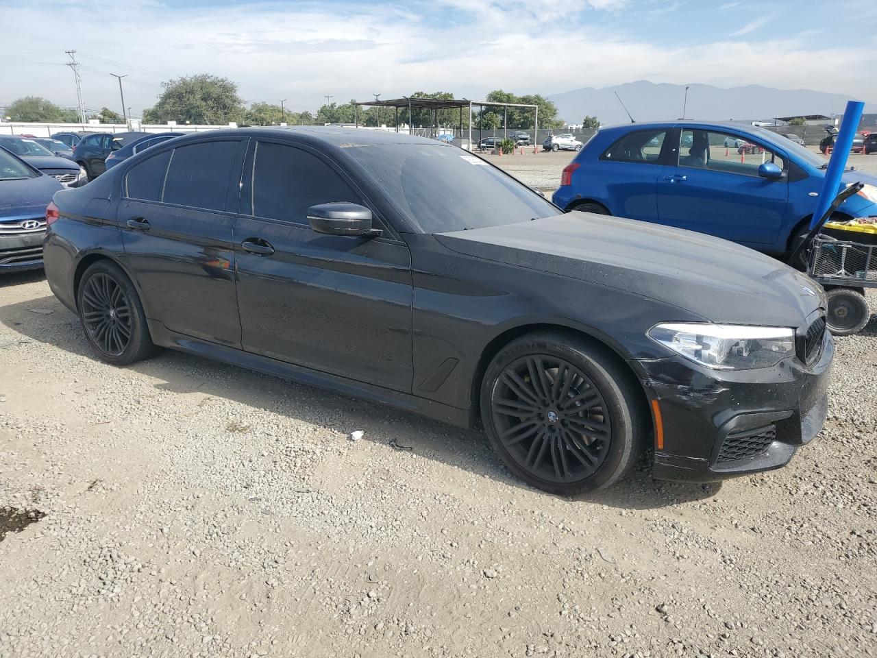 2019 BMW 5 Series, 530E