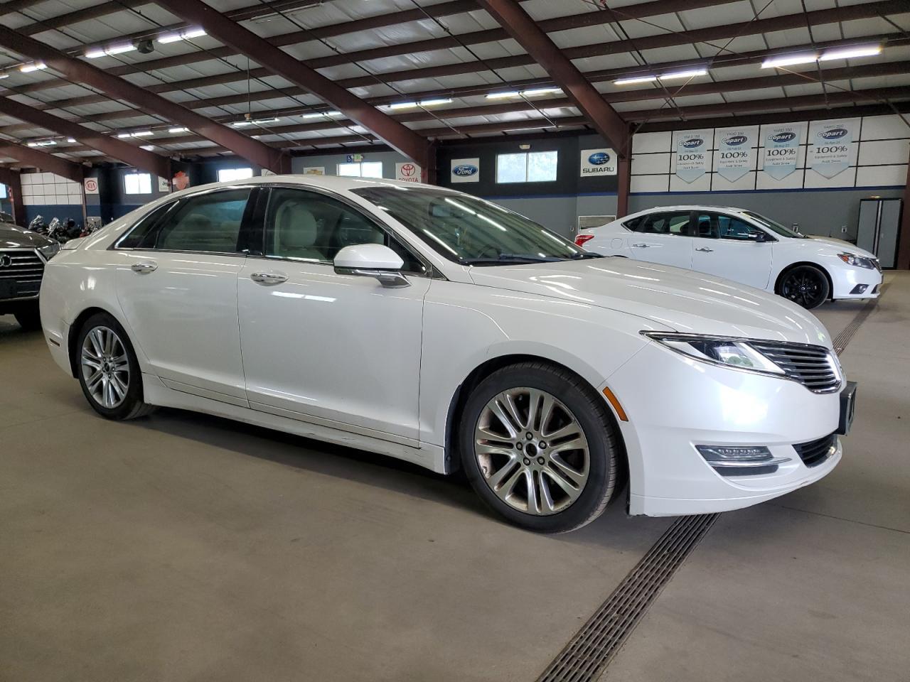 2016 Lincoln MKZ