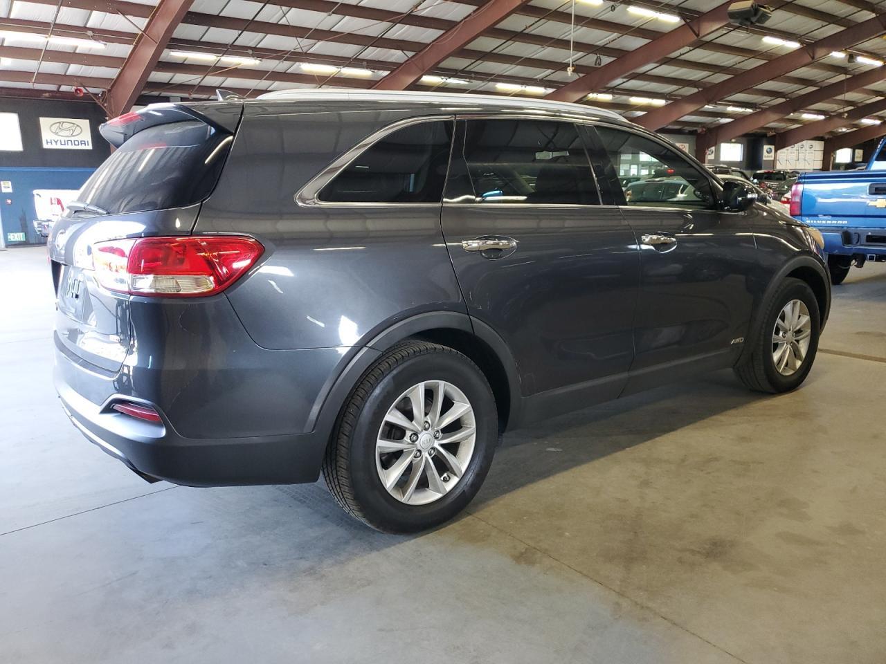 2018 KIA Sorento, LX