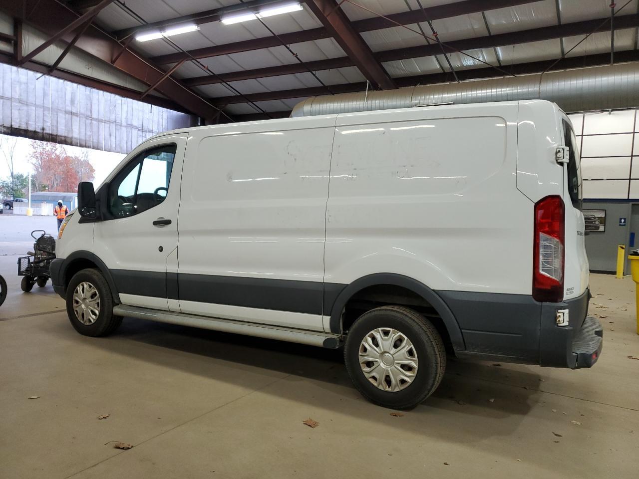 2016 Ford Transit, T-250