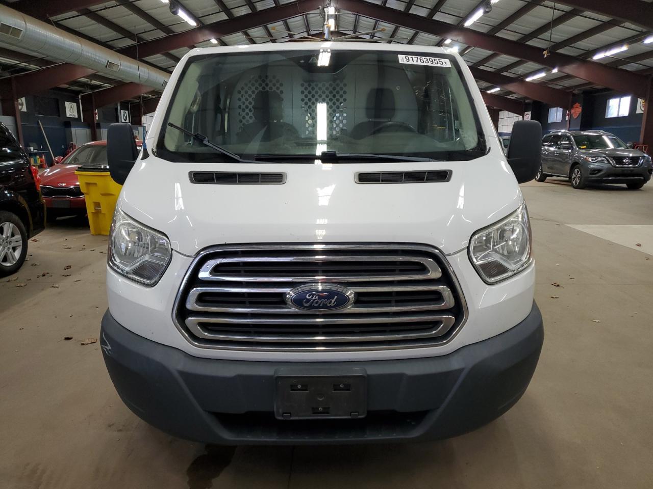2016 Ford Transit, T-250