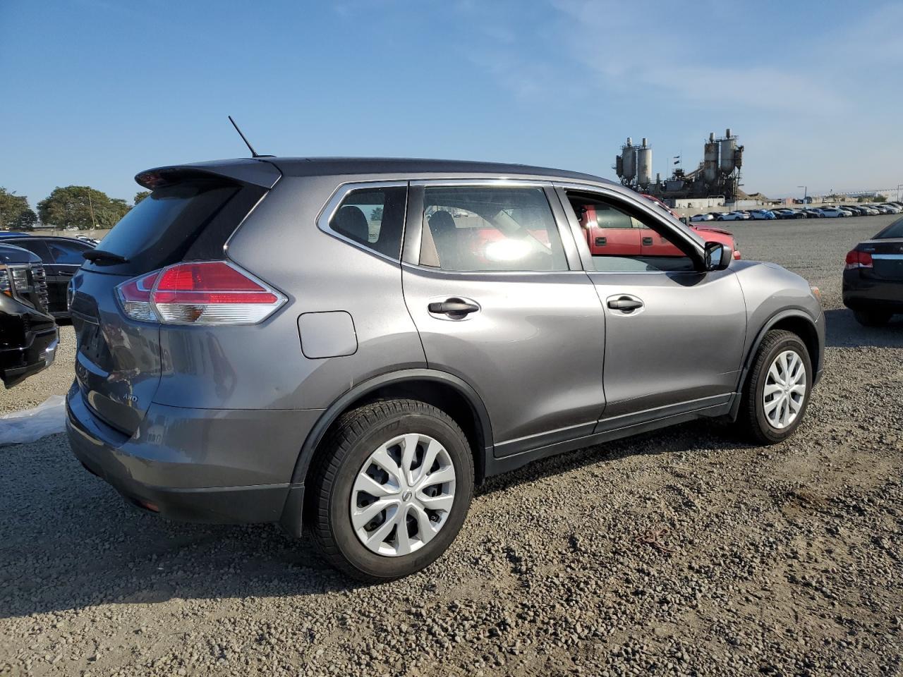 2016 Nissan Rogue, S