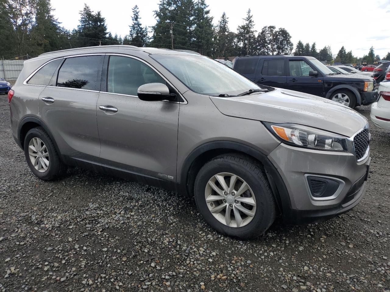 2018 KIA Sorento, LX