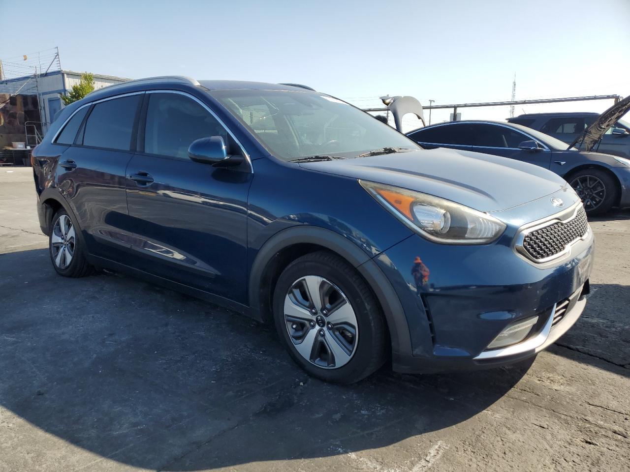 2018 KIA Niro, FE