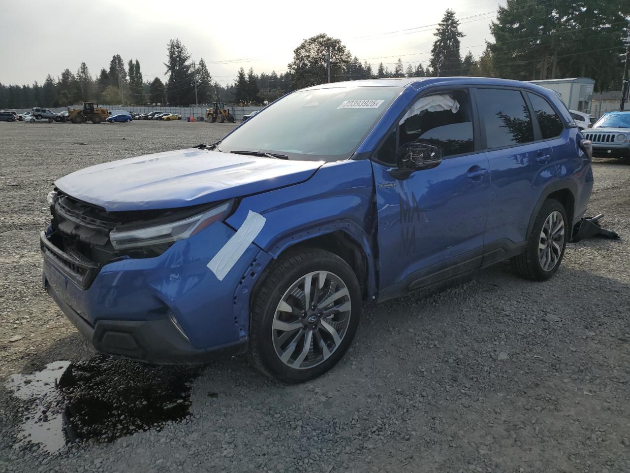 2025 Subaru Forester, Touring