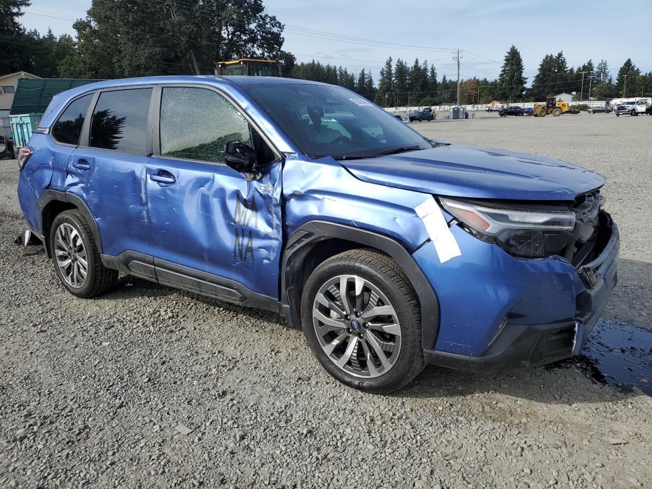 2025 Subaru Forester, Touring