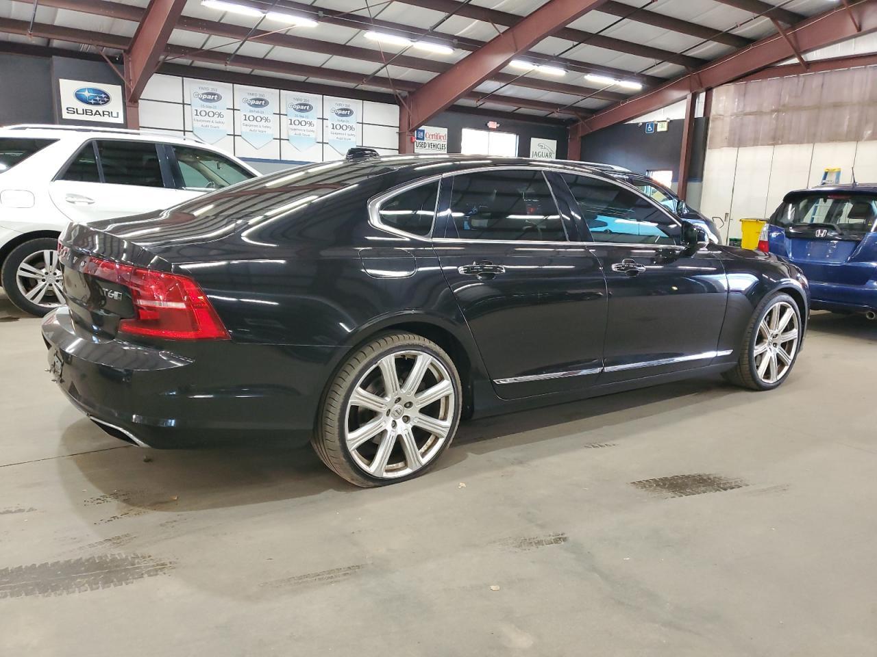 2017 Volvo S90, T6 Inscription