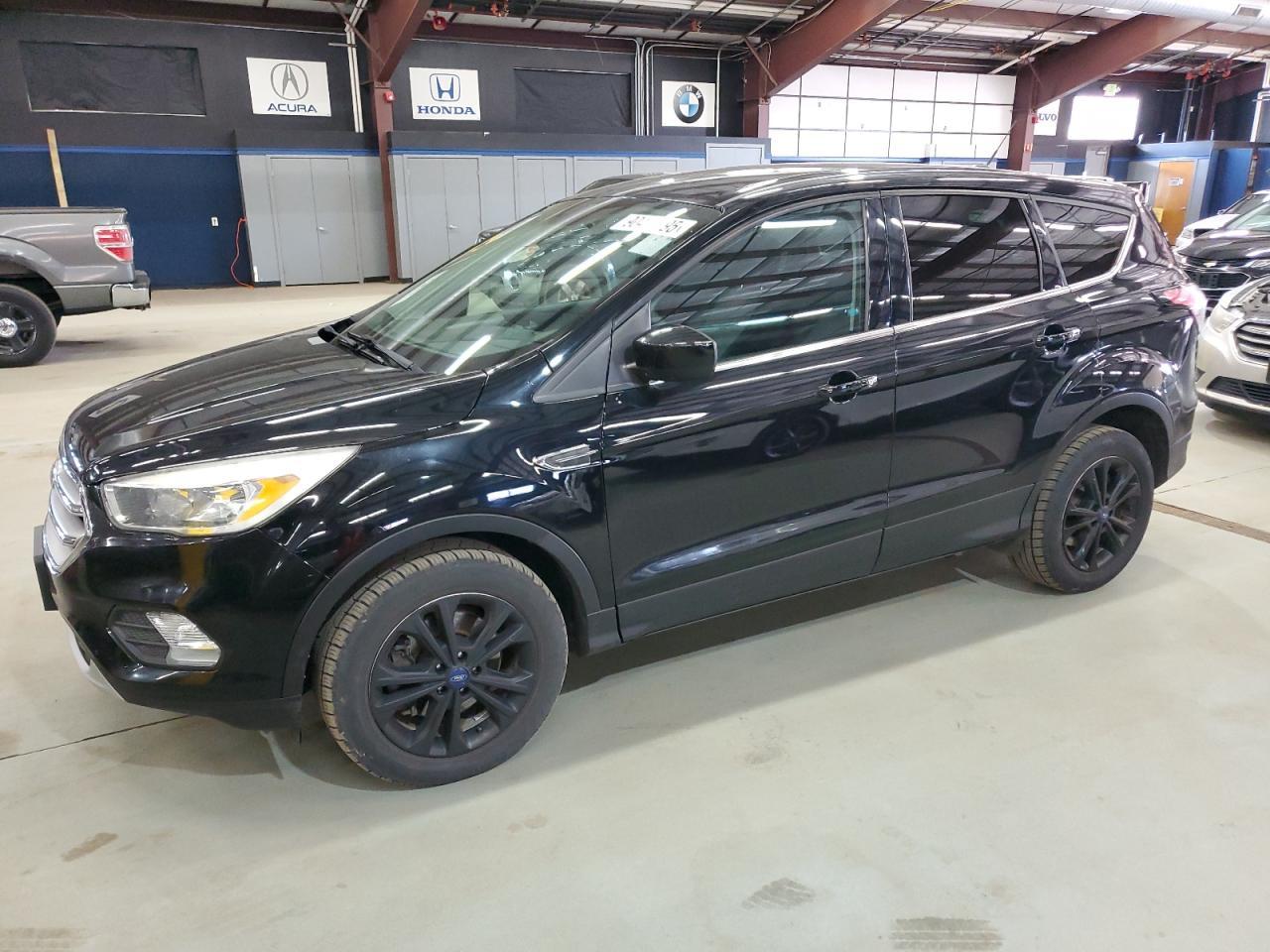 2017 Ford Escape, SE