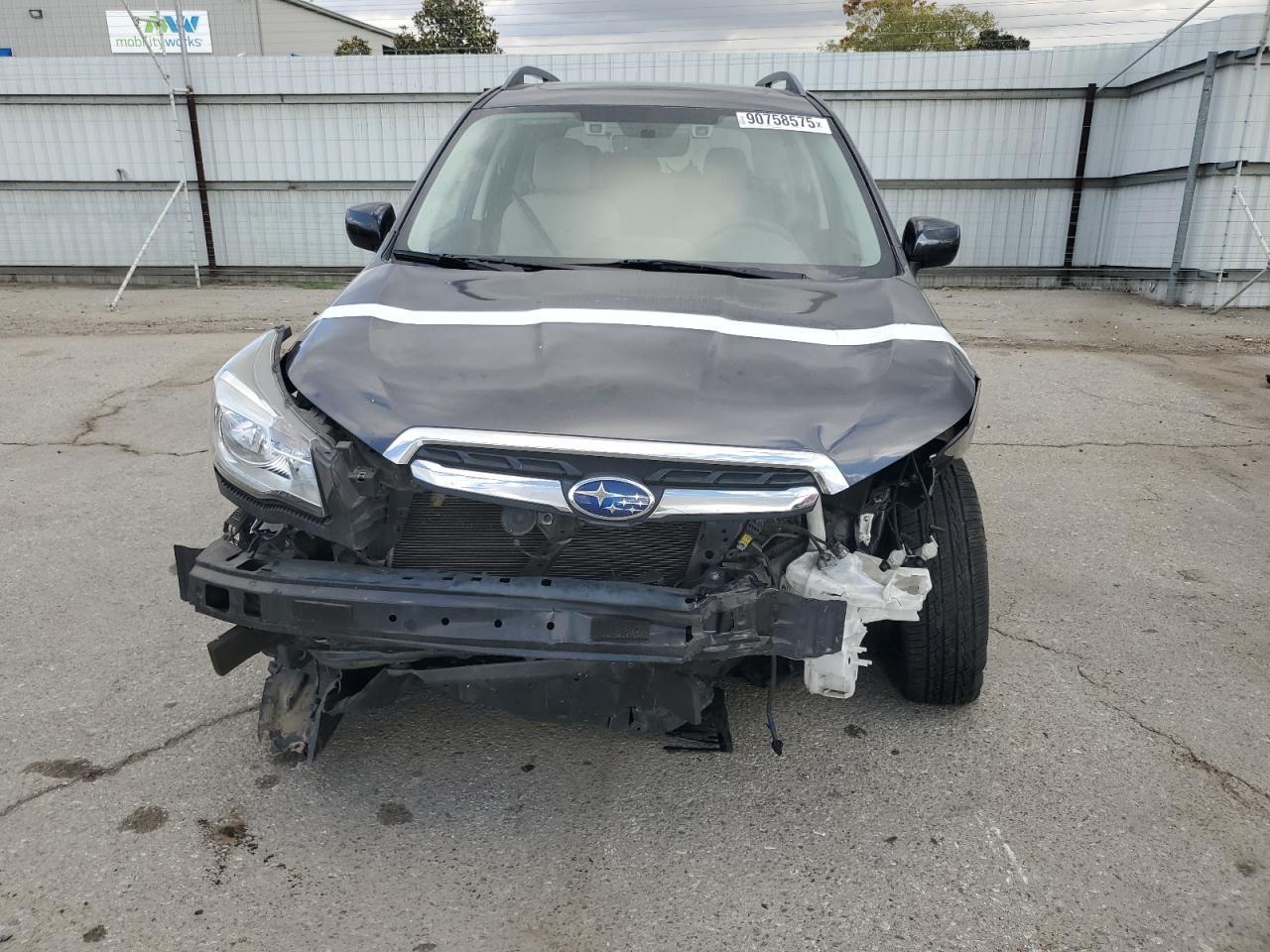 2017 Subaru Forester, 2.5I Pr...