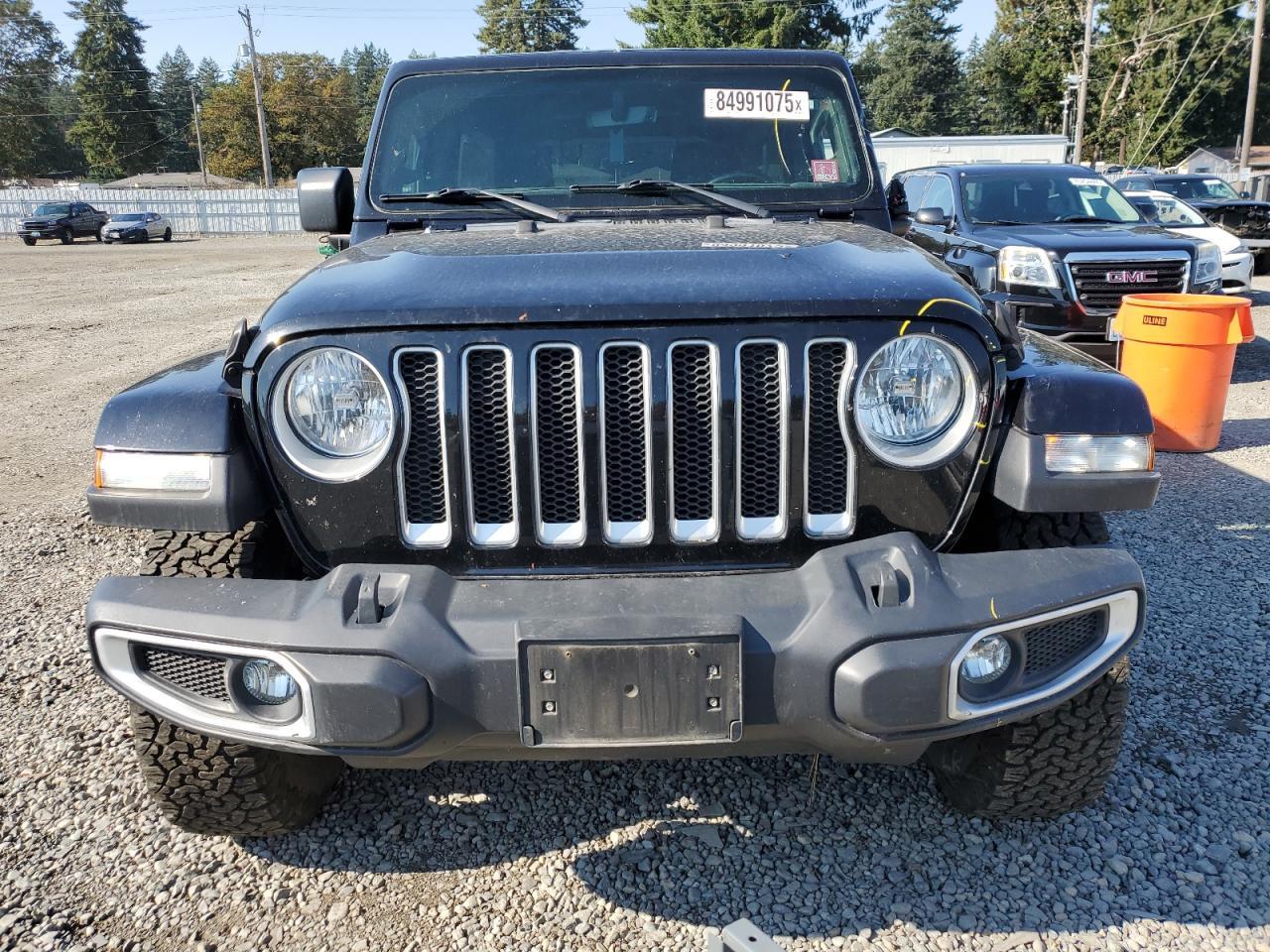 2020 Jeep Wrangler, Sahara