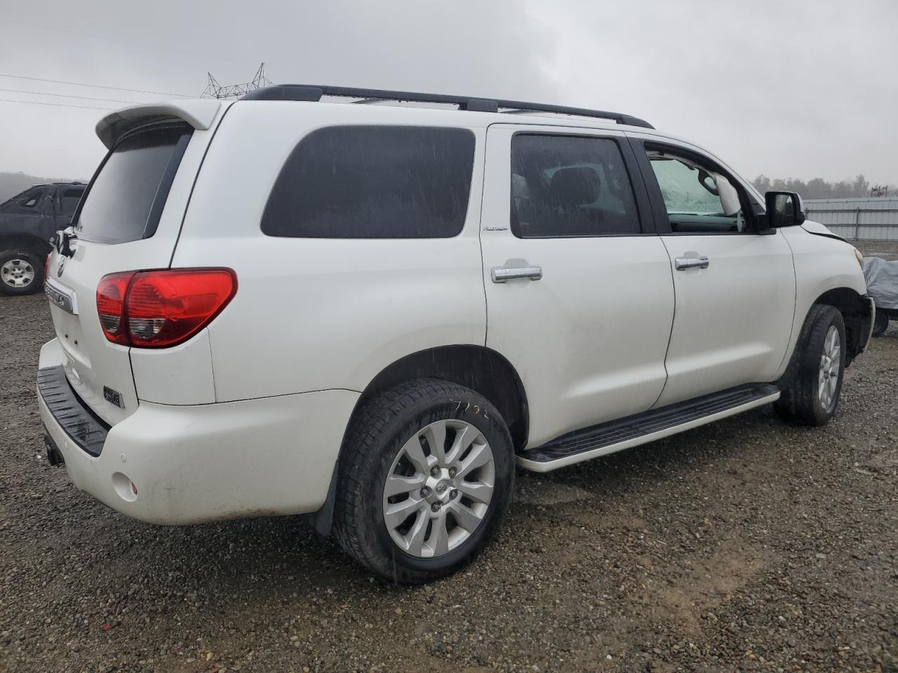 2016 Toyota Sequoia, Platinum