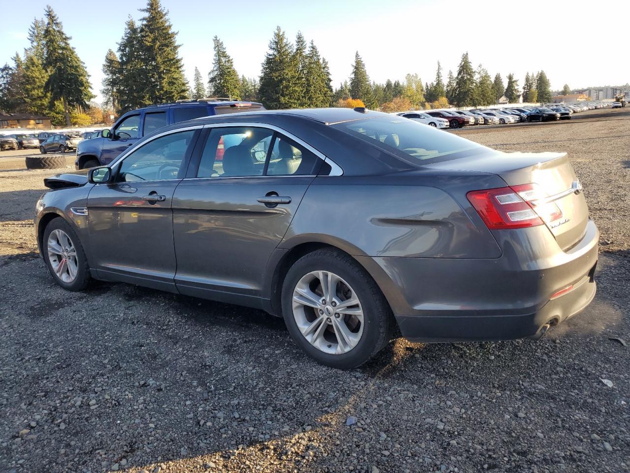 2016 Ford Taurus, Sel