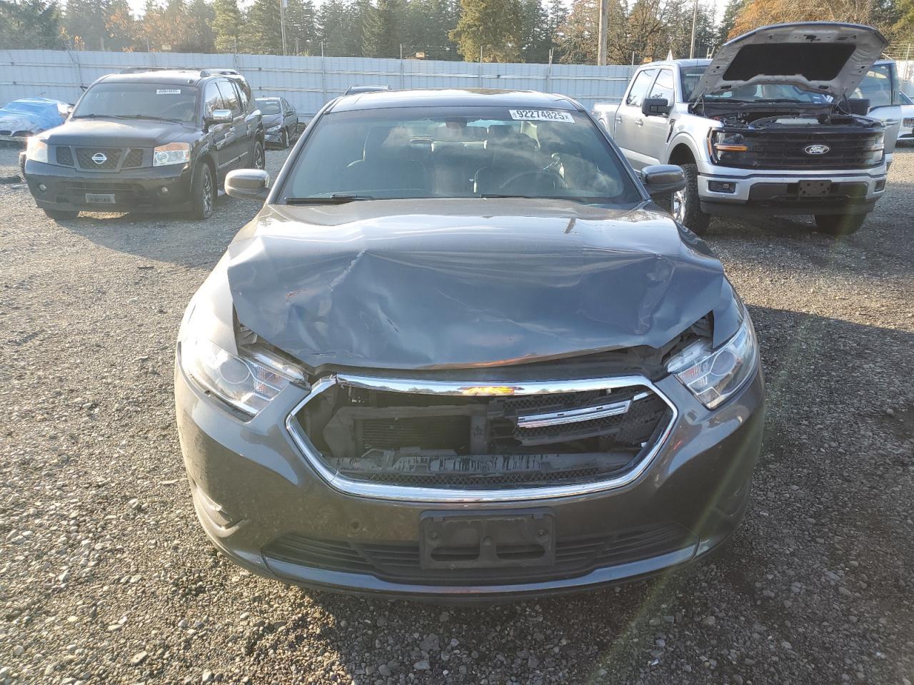 2016 Ford Taurus, Sel