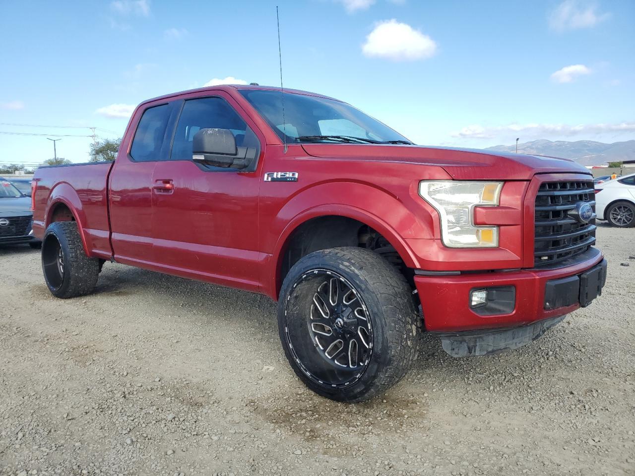 2015 Ford F-150, Super Cab