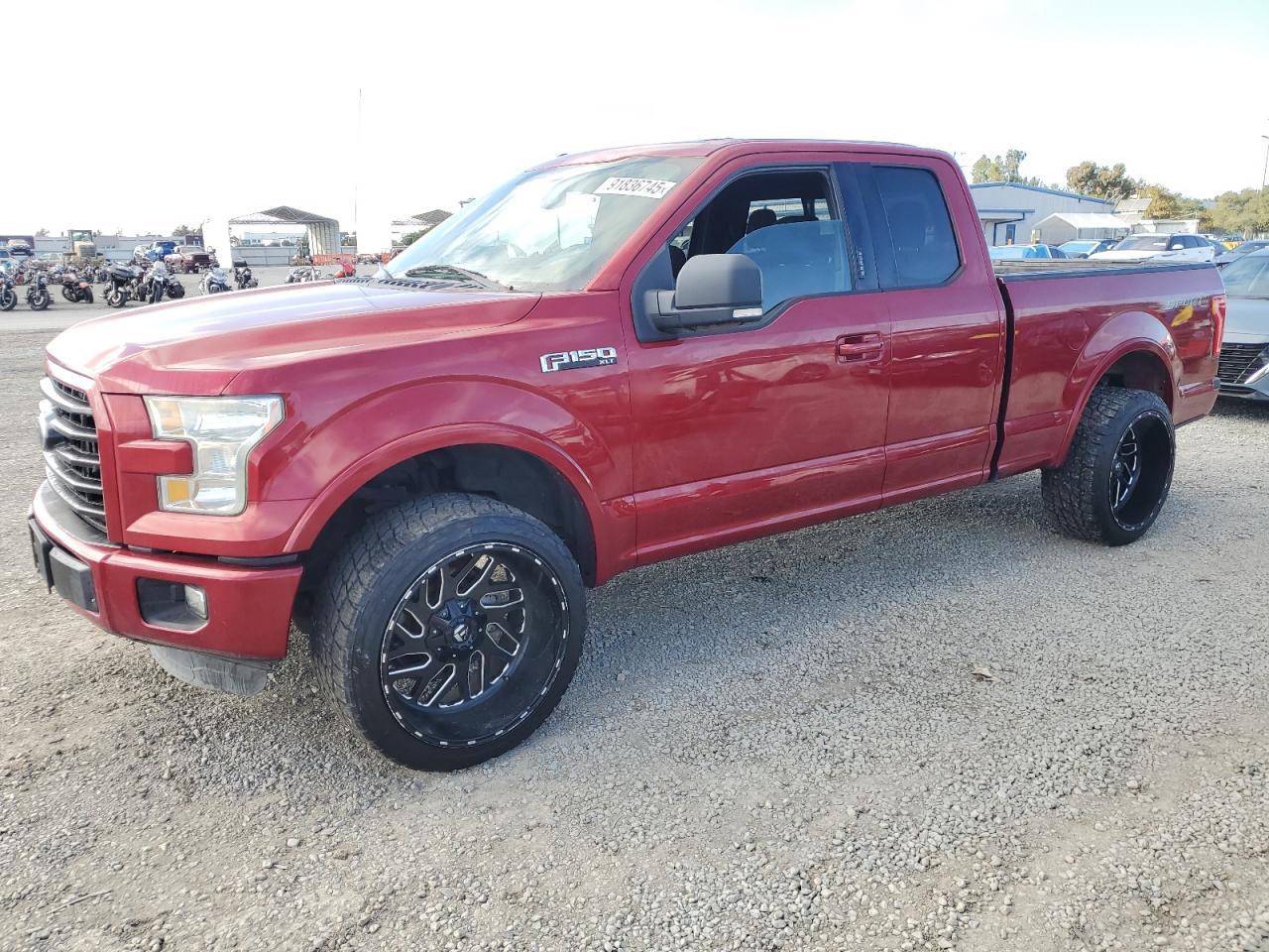 2015 Ford F-150, Super Cab