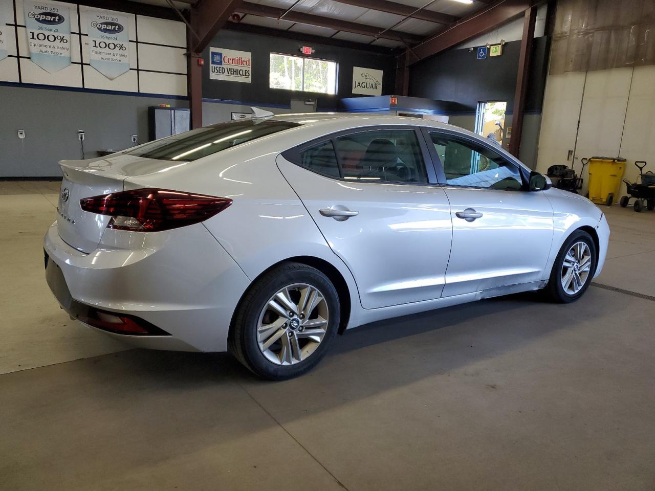2019 Hyundai Elantra, Sel