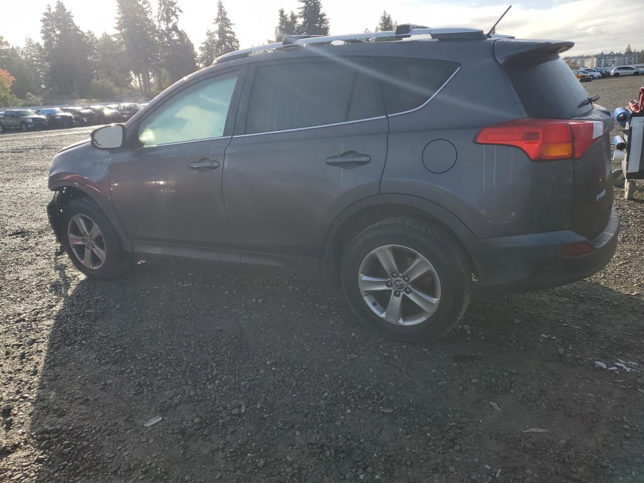 2015 Toyota RAV4, Xle