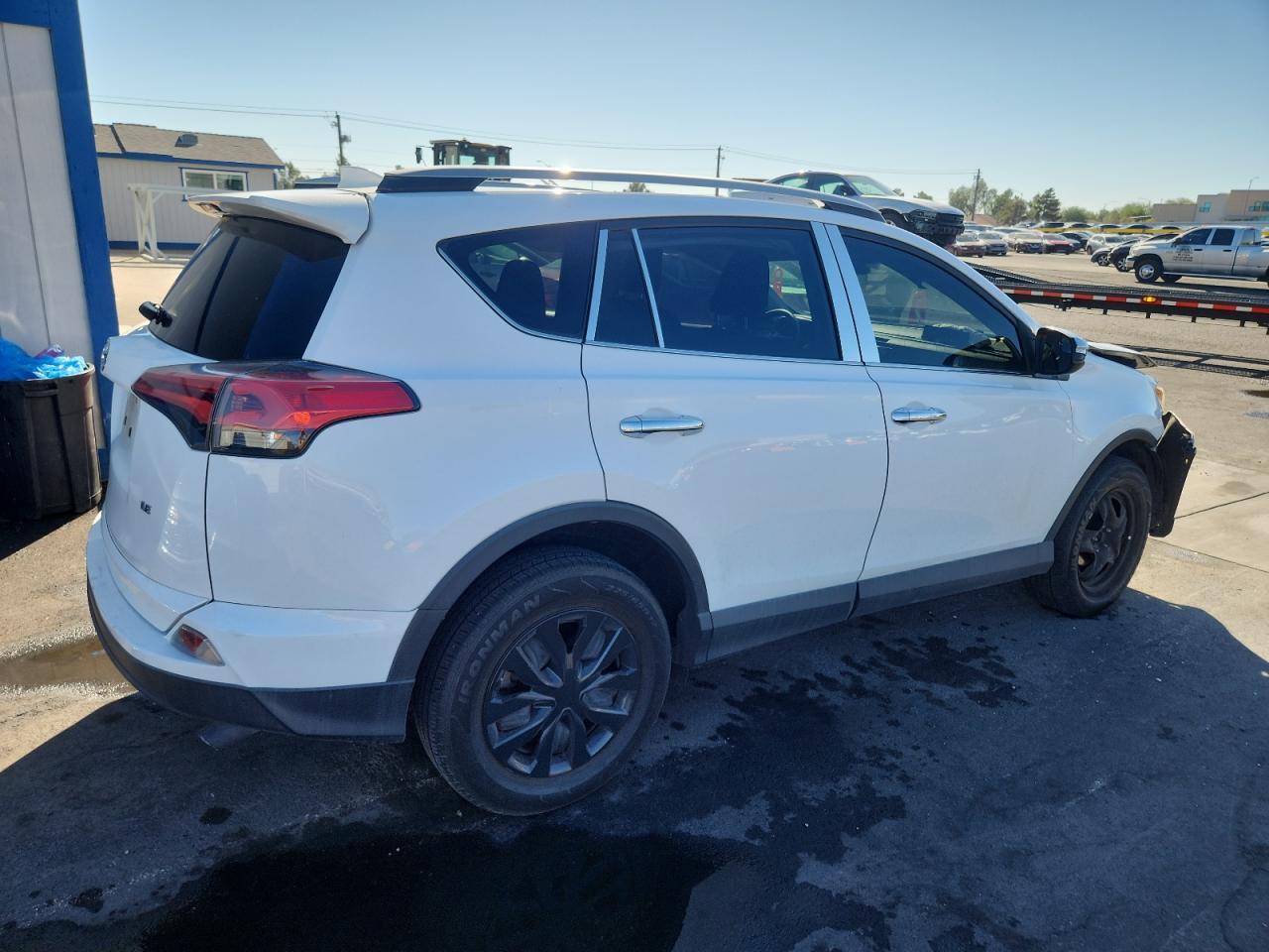 2018 Toyota RAV4, LE