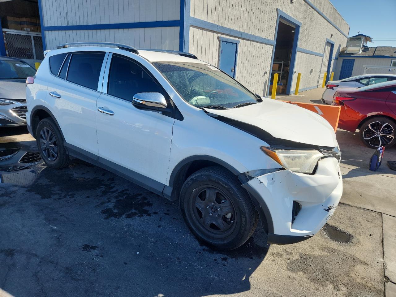 2018 Toyota RAV4, LE