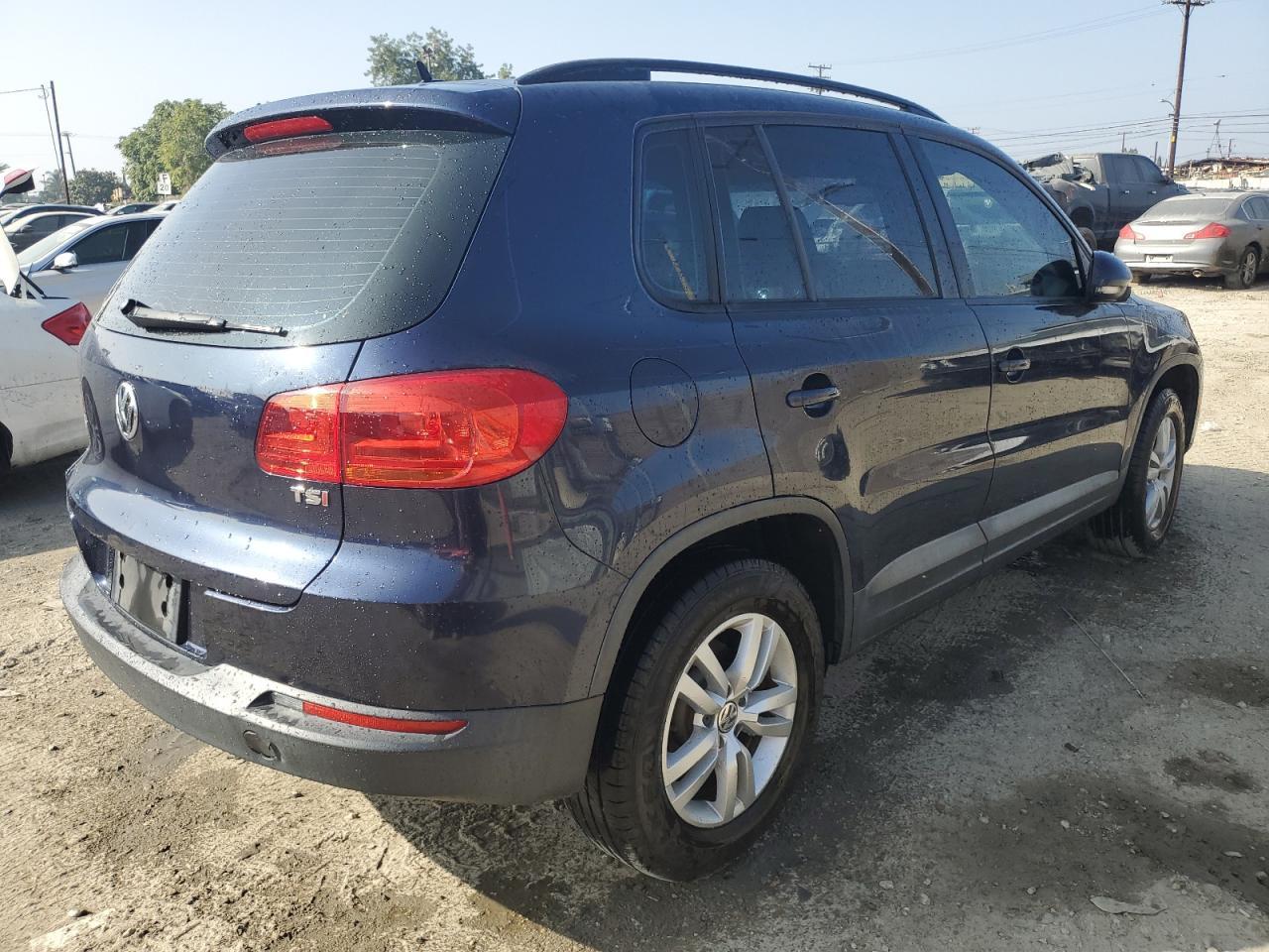 2016 Volkswagen Tiguan, S