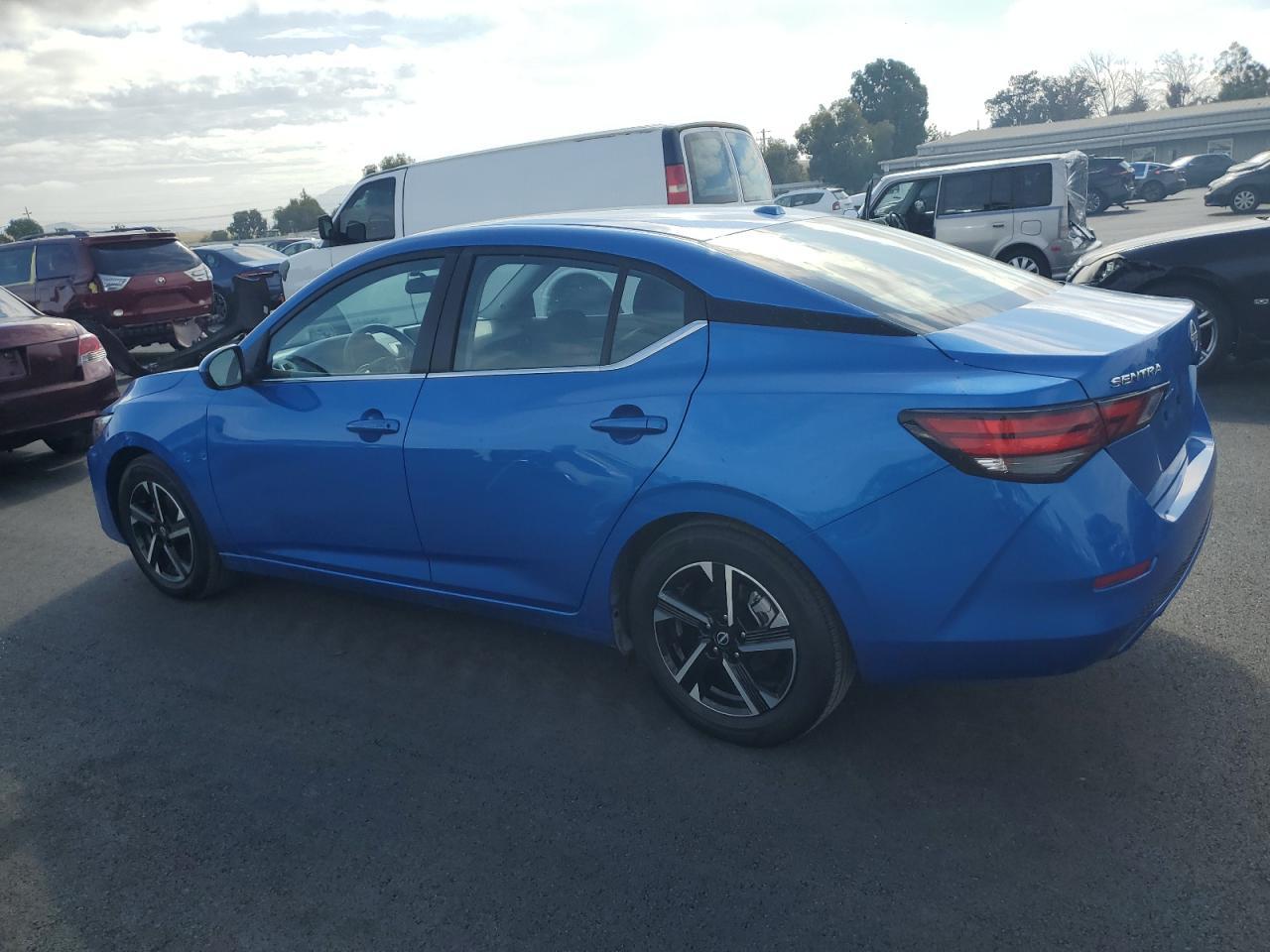 2025 Nissan Sentra, SV