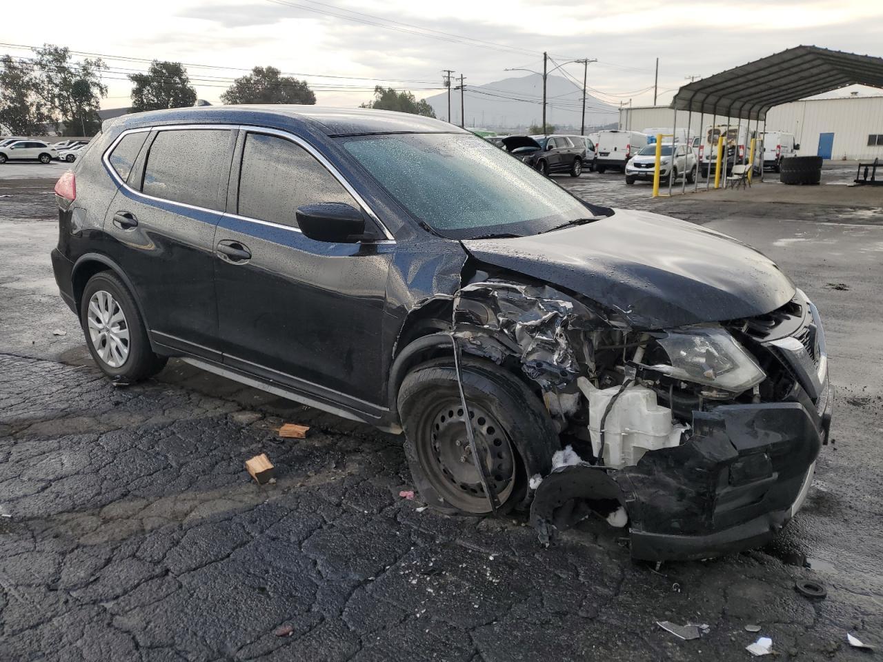 2019 Nissan Rogue, S