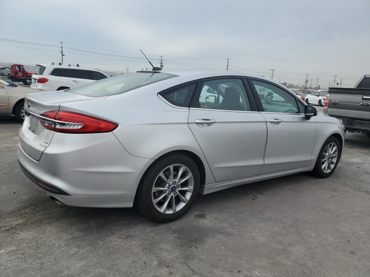 2017 Ford Fusion, SE