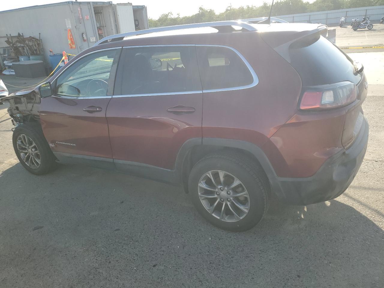 2019 Jeep Cherokee, Latitude...