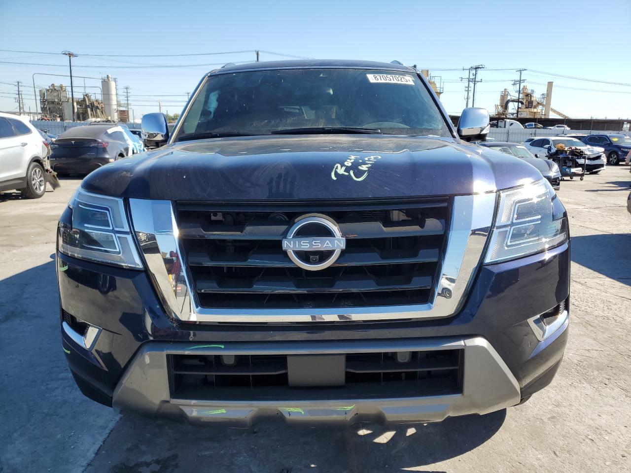 2022 Nissan 200, SX/SE Platinum