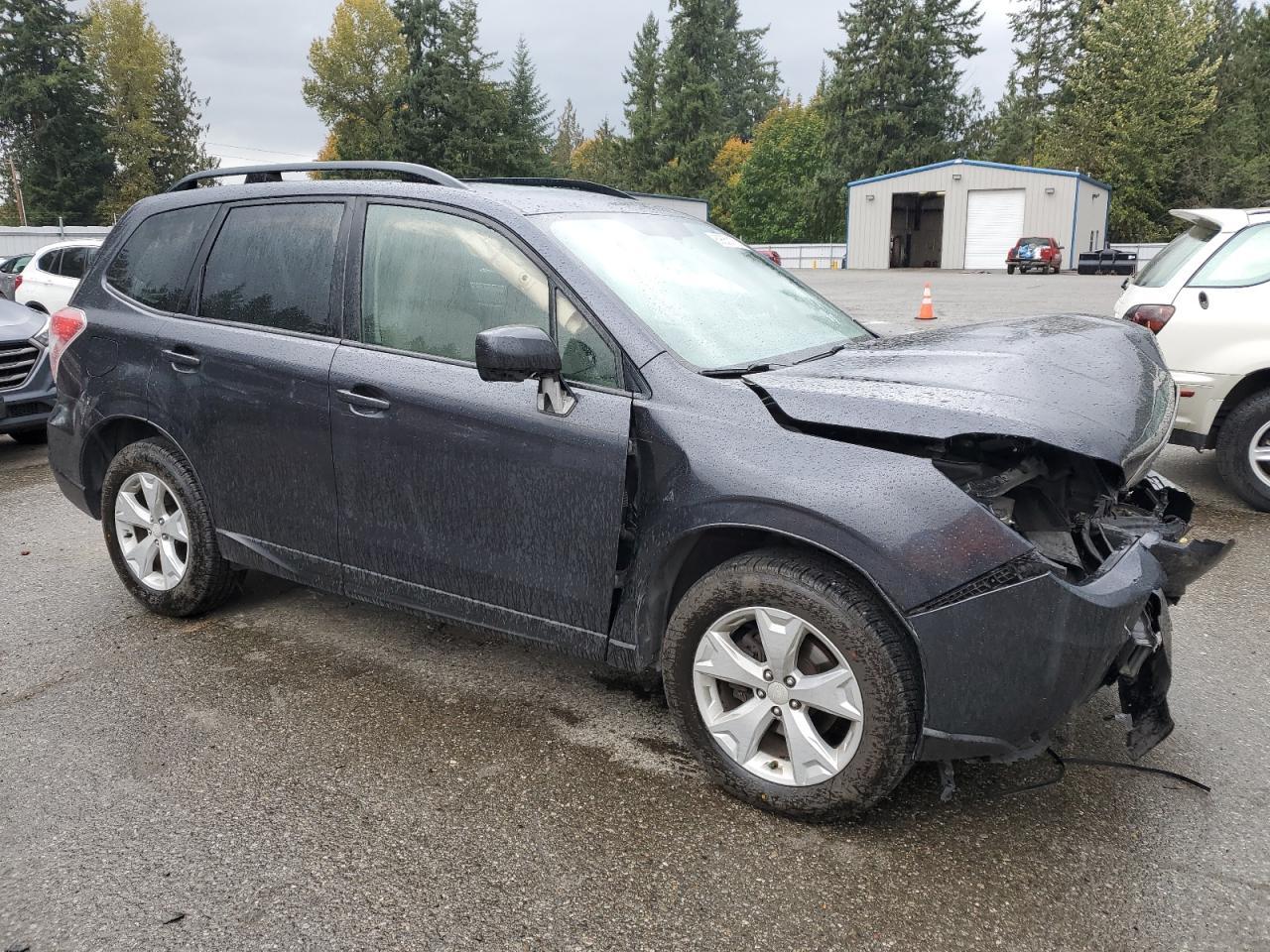 2016 Subaru Forester, 2.5I Pr...