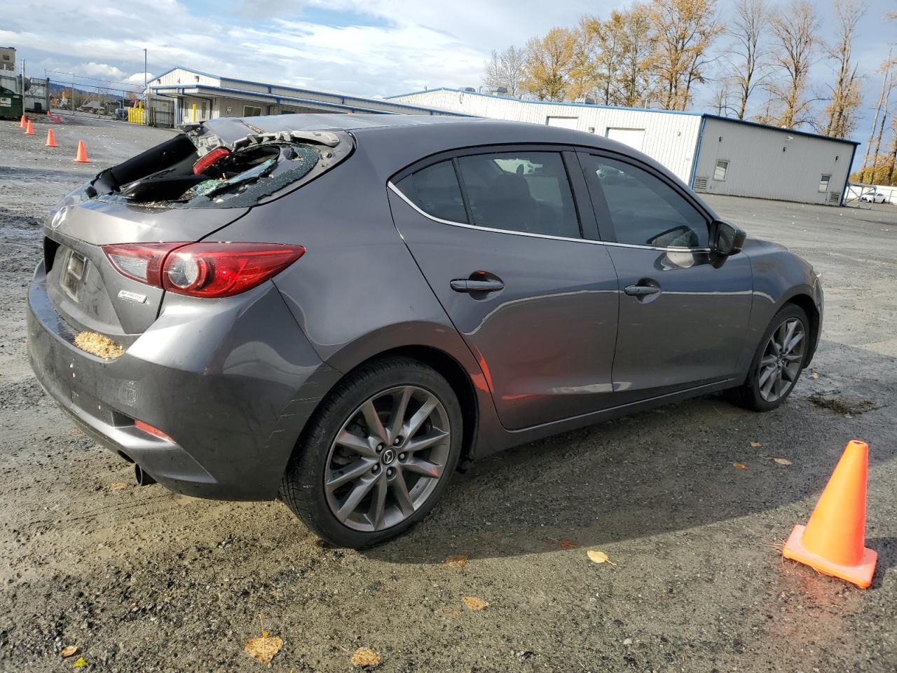 2018 Mazda 3, Touring