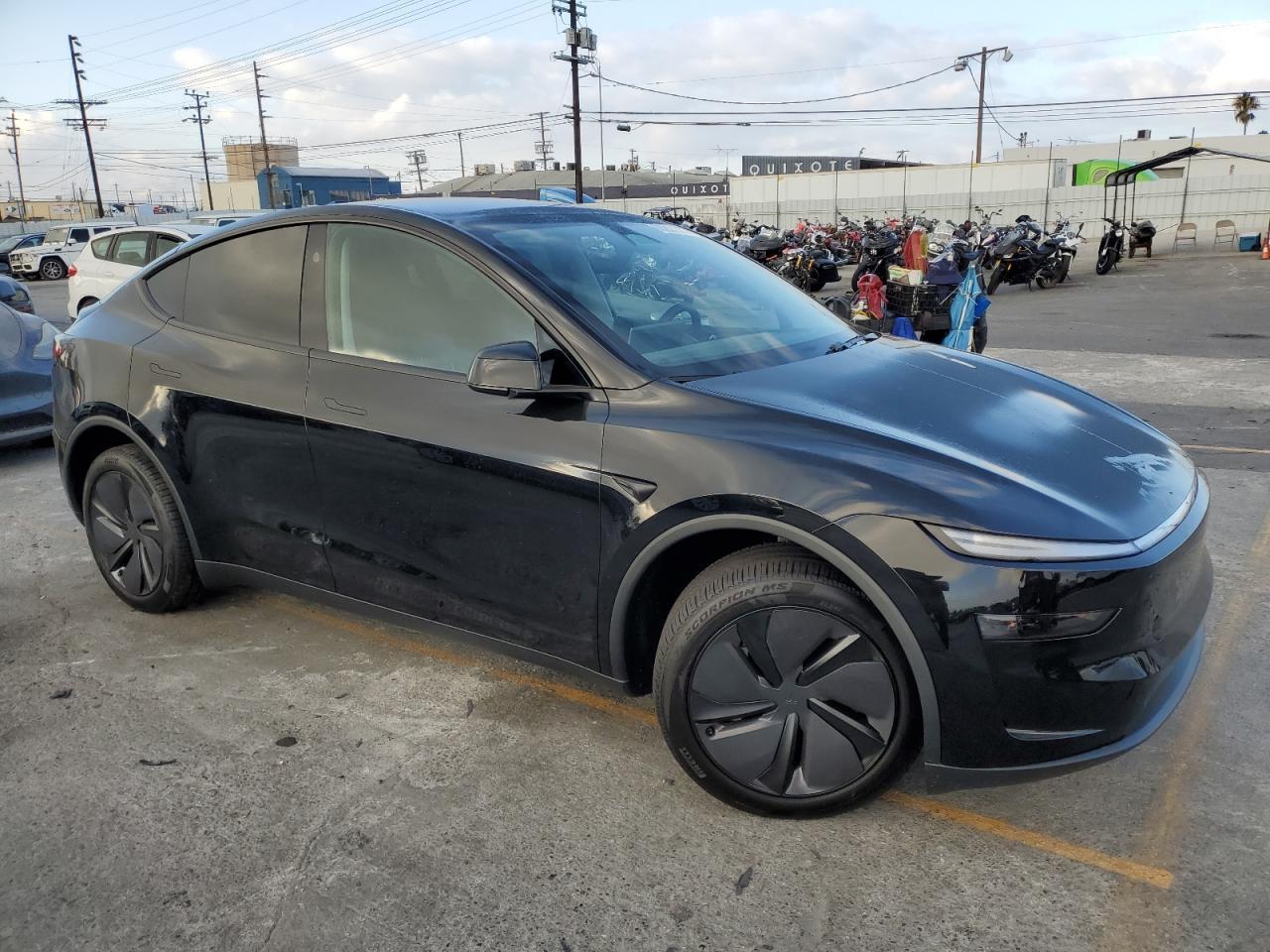 2026 Tesla MODEL Y