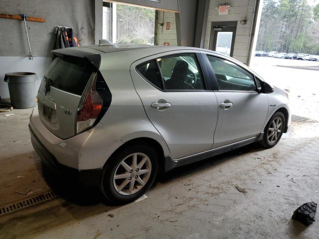 TOYOTA  PRIUS C , 2017