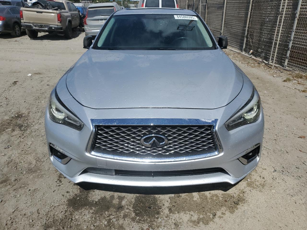 2019 Infiniti Q50, Luxe