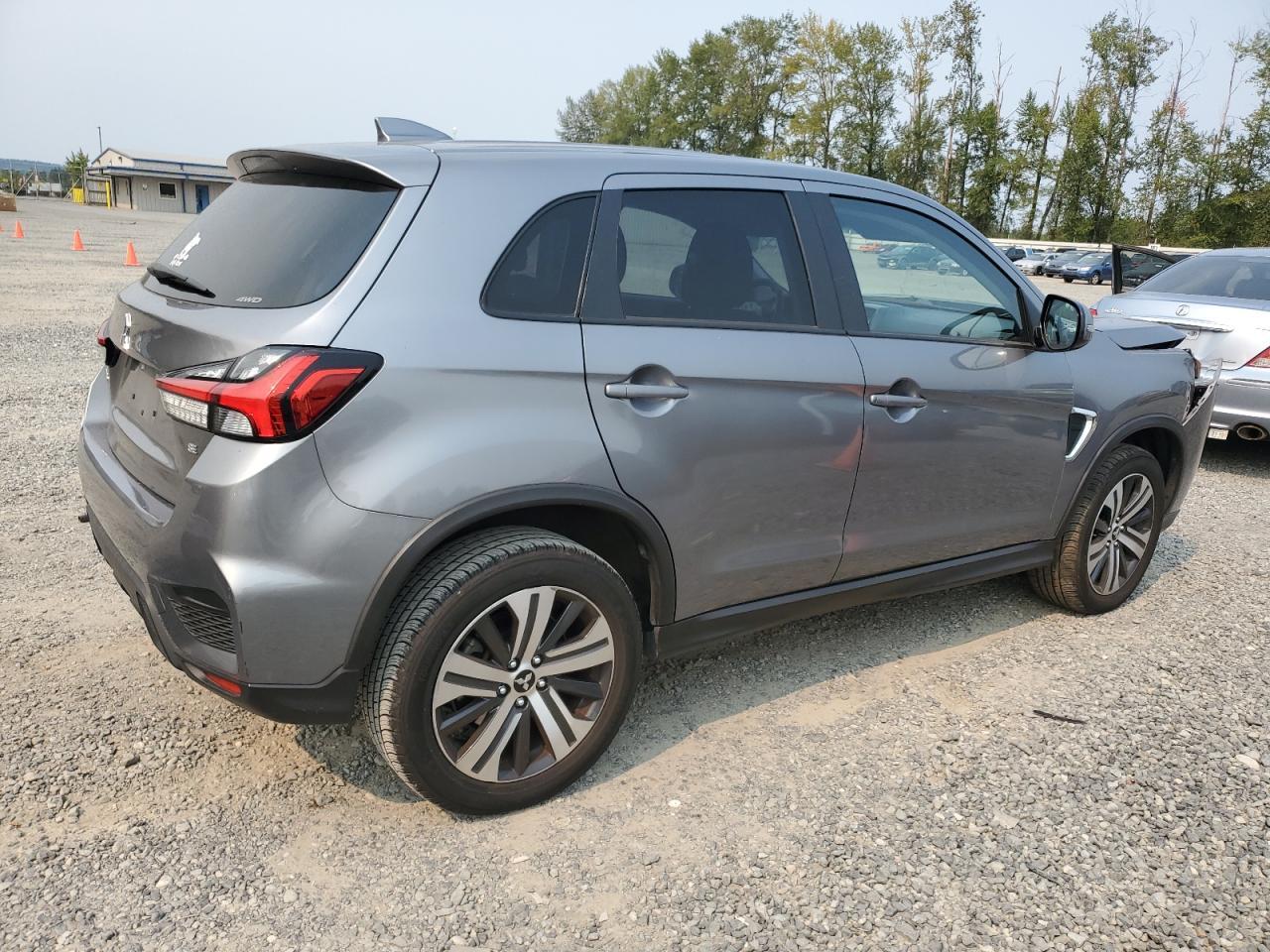 2021 Mitsubishi Outlander, ES