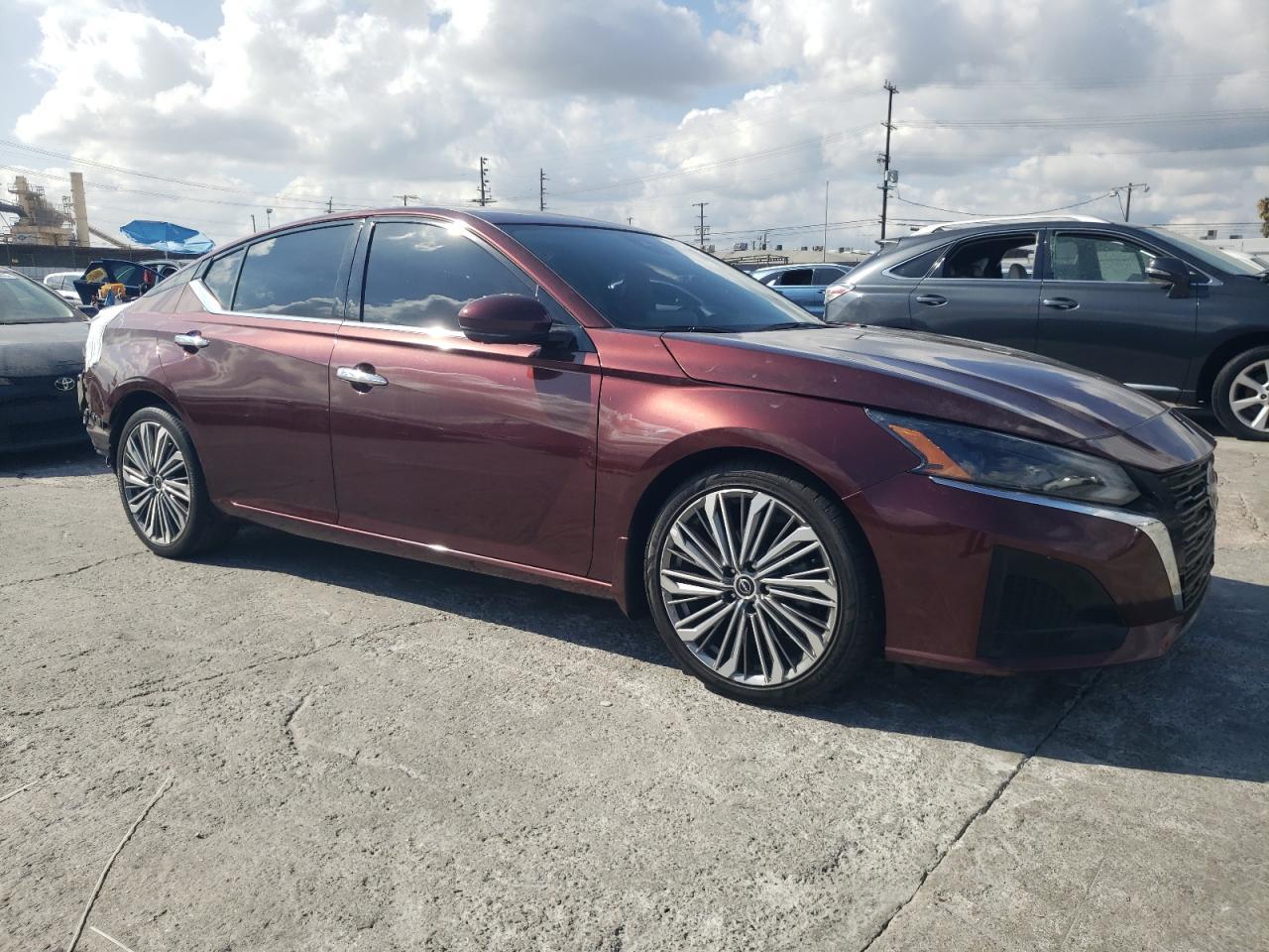 2023 Nissan Altima, SL