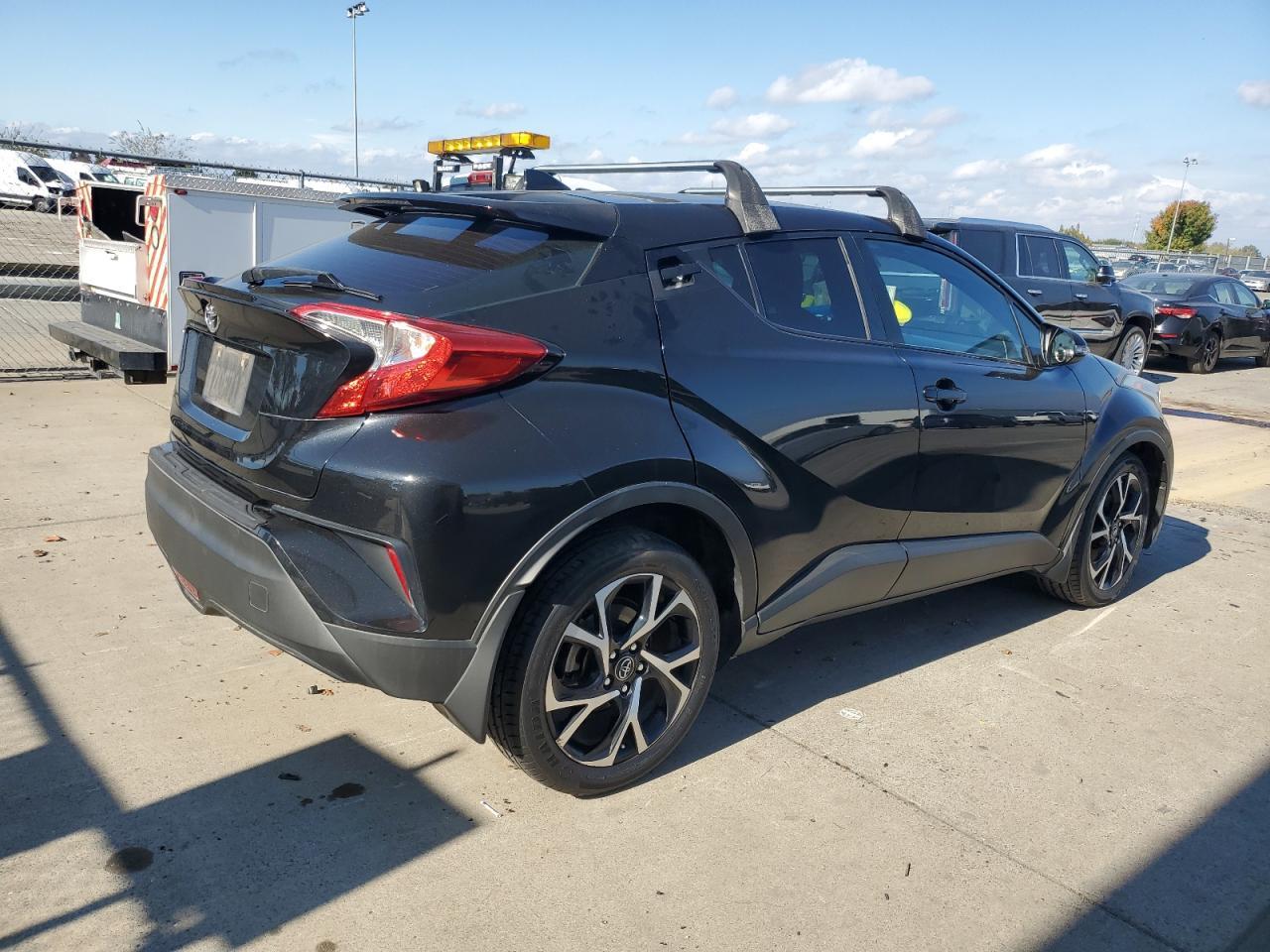 2018 Toyota C-HR, Xle