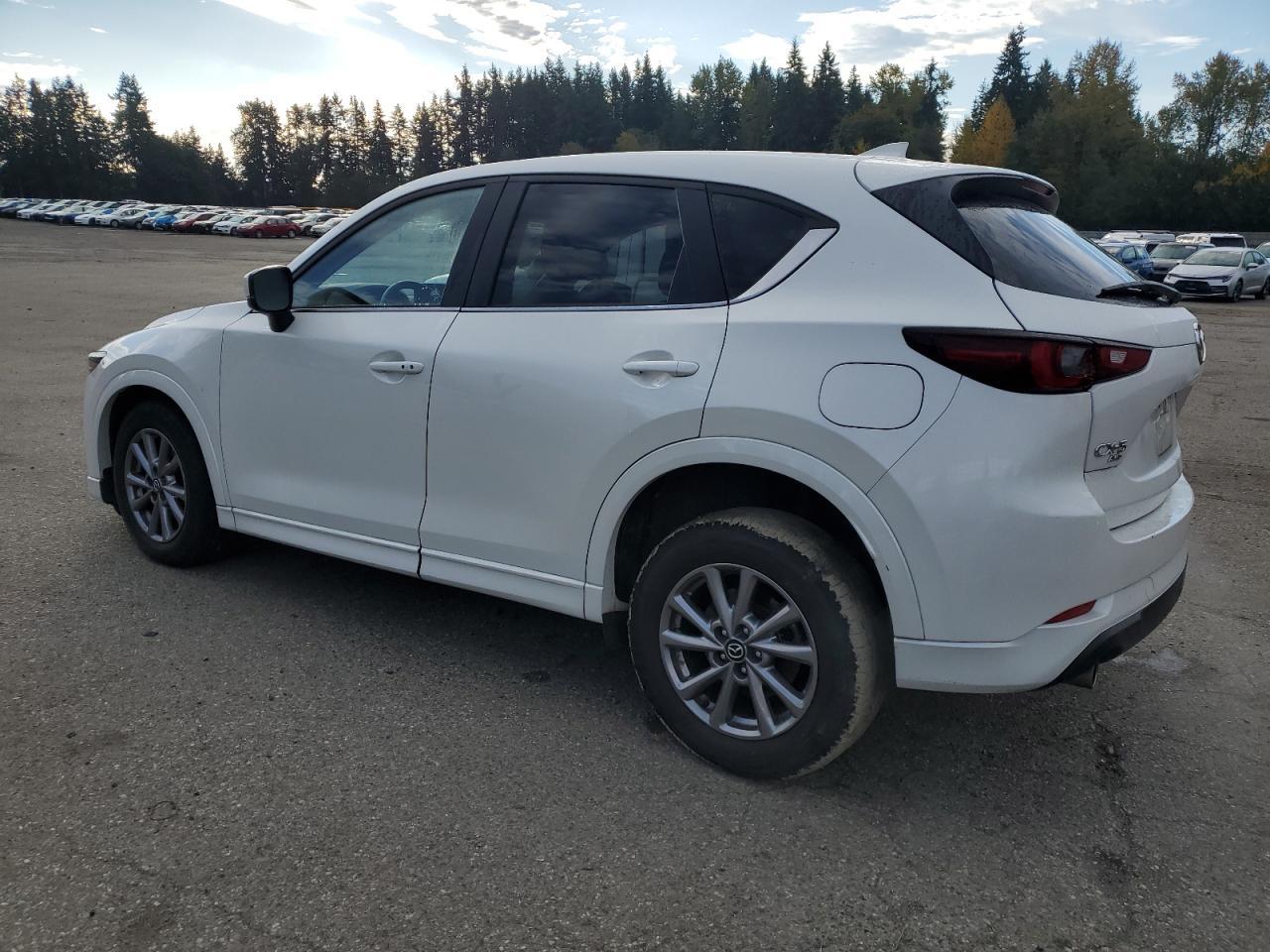 2024 Mazda CX-5, Select