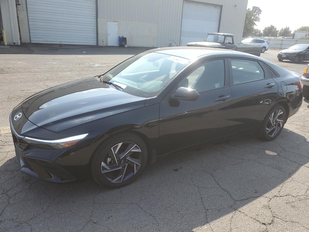 2025 Hyundai Elantra, Sel Sport