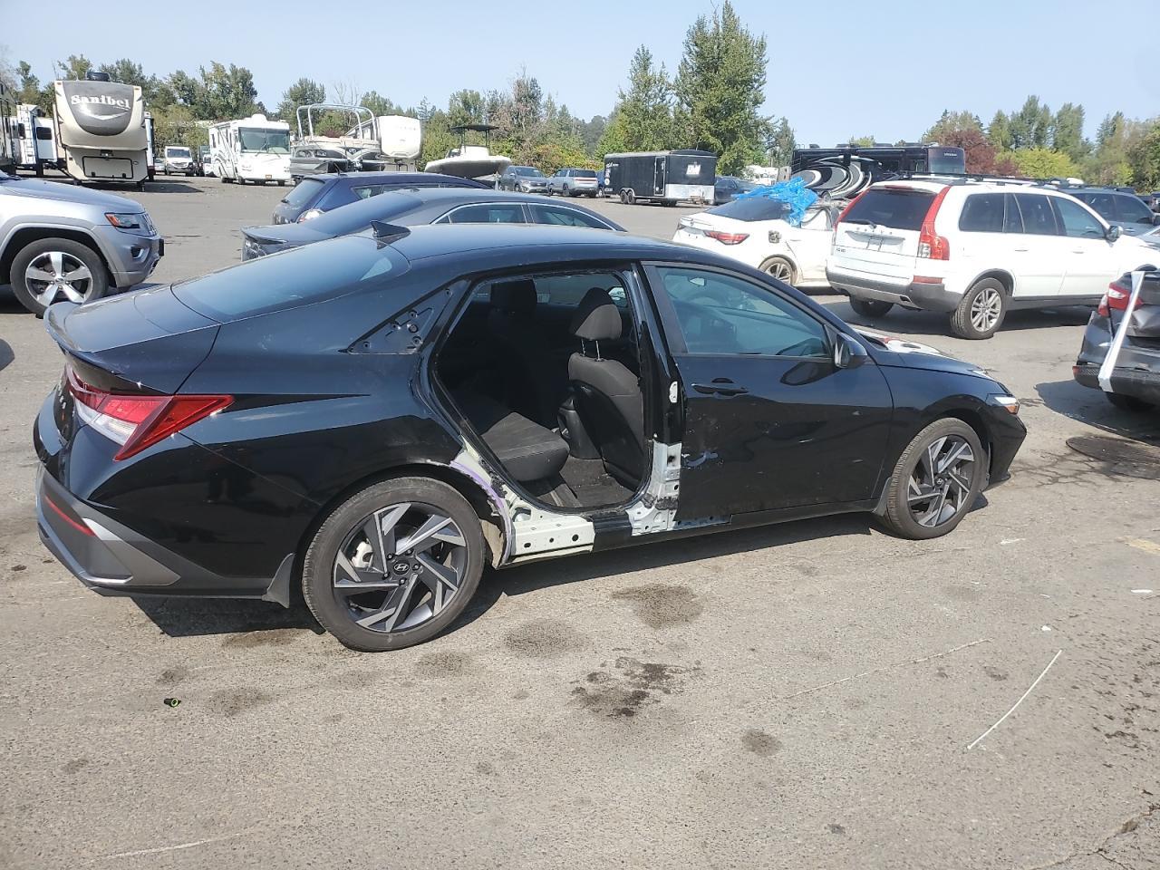 2025 Hyundai Elantra, Sel Sport